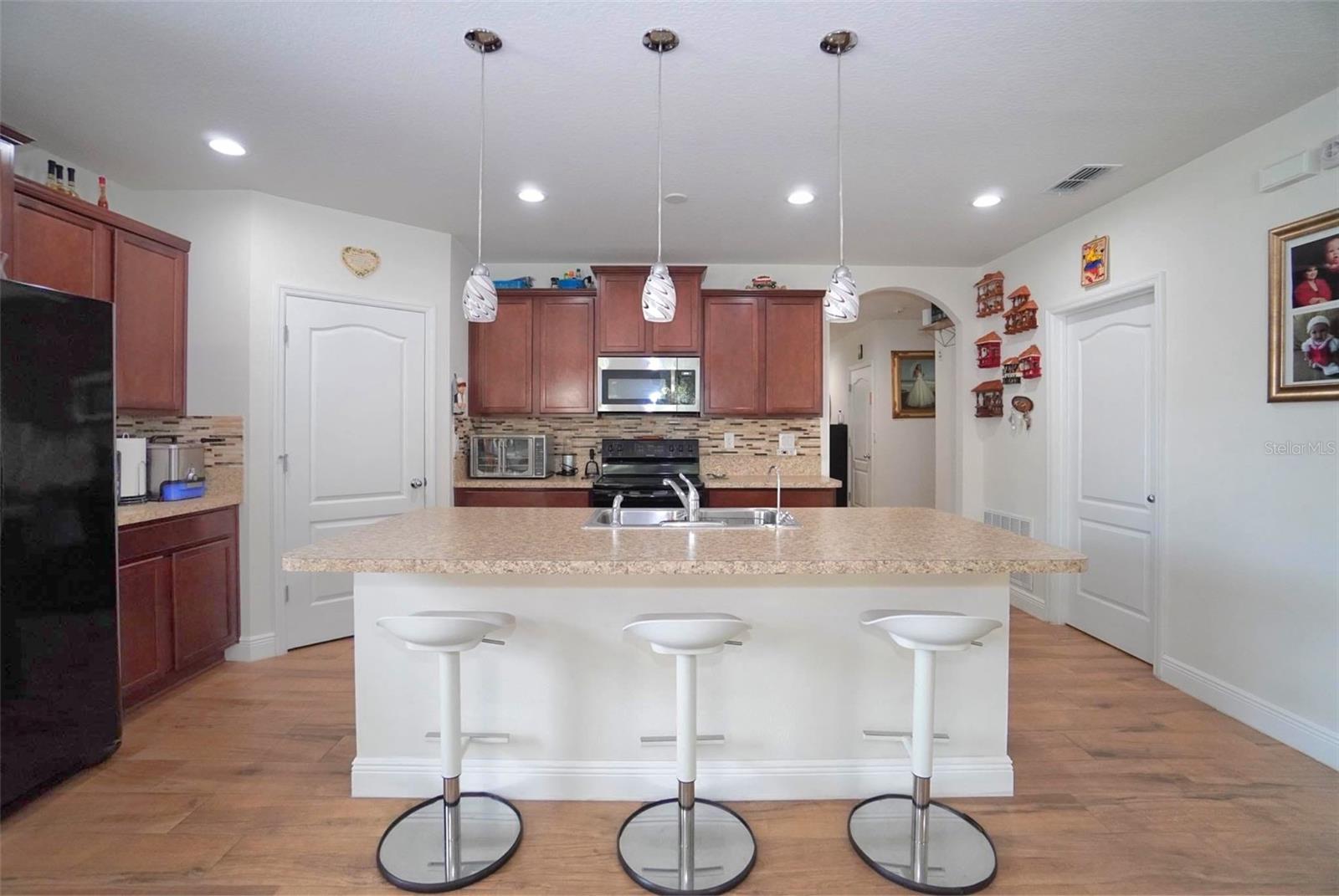 1588 DIAMOND LOOP DRIVE
