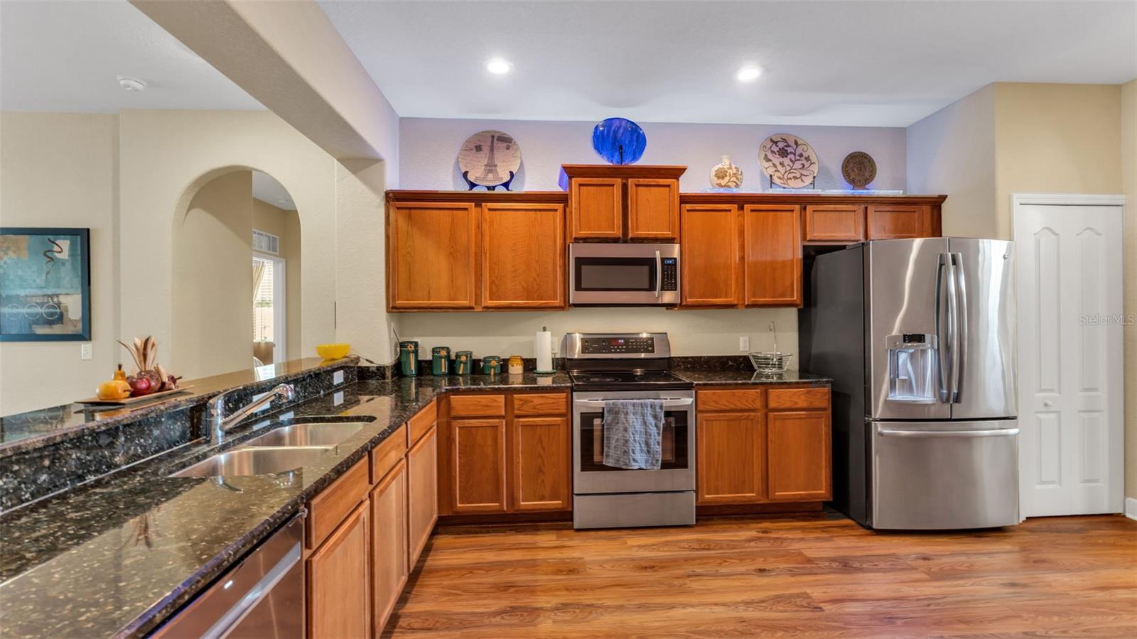 HALLAM PRESERVE EAST - Residential