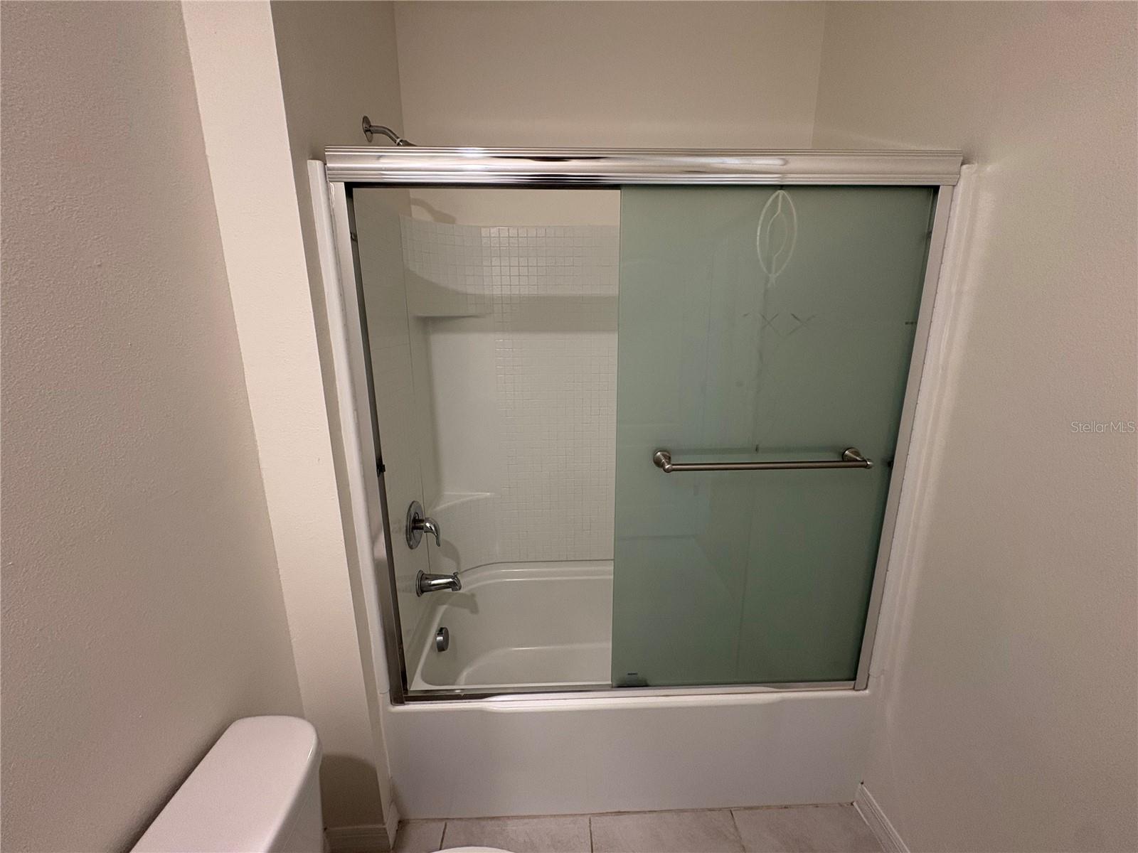 BELLA VITA PH 1A & 1B-1 - Residential Lease