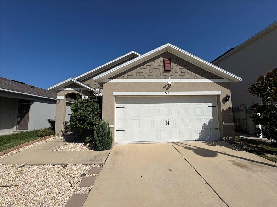 Welcome to your new home in the heart of Davenport! This beautiful and modern 3-bedroom, 2-bath single-family home features an open floor plan, a spacious kitchen with stainless steel appliances, and a bright living room perfect for relaxing or entertaining. The master suite offers a large walk-in closet and a private bathroom. Enjoy Florida living in the large backyard with no rear neighbors. The home also includes a 2-car garage and washer/dryer. Located in a quiet and family-friendly community just minutes from Posner Park, shopping centers, schools, and major highways. Available now — don’t miss out!