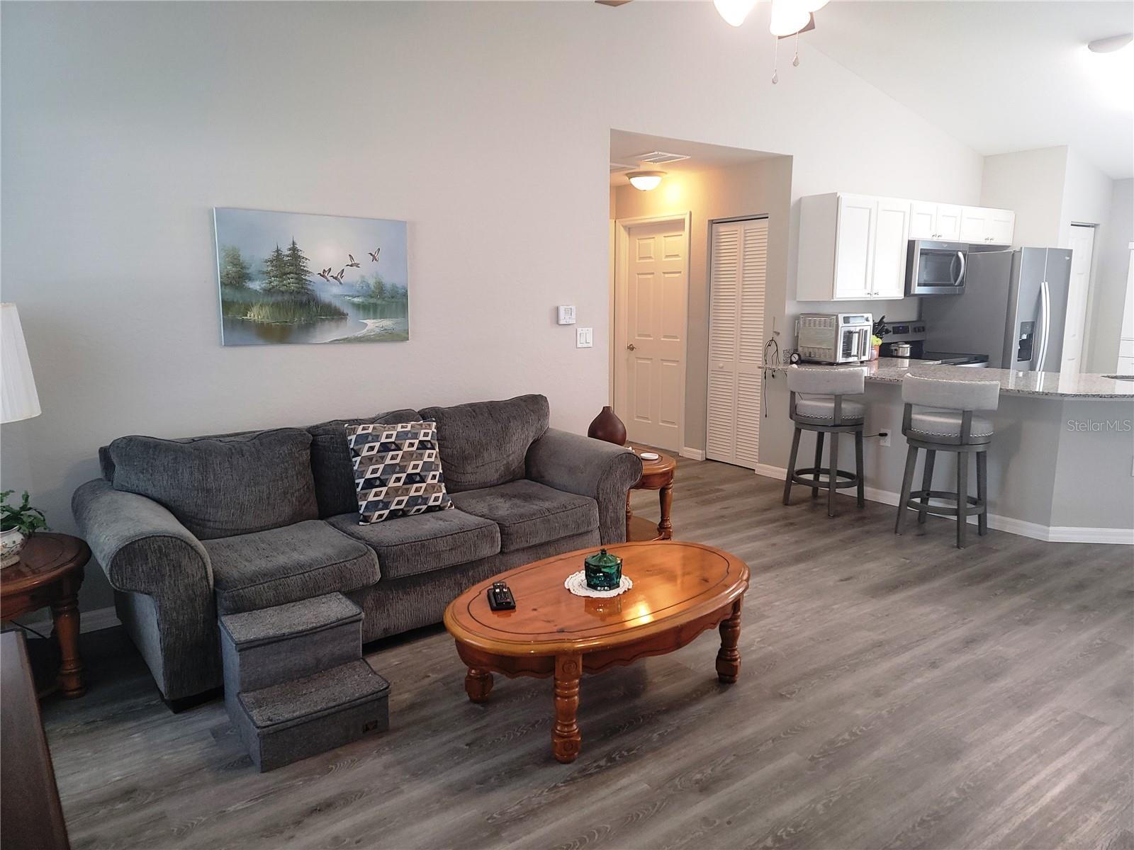 4534 SW CLEARWATER COURT
