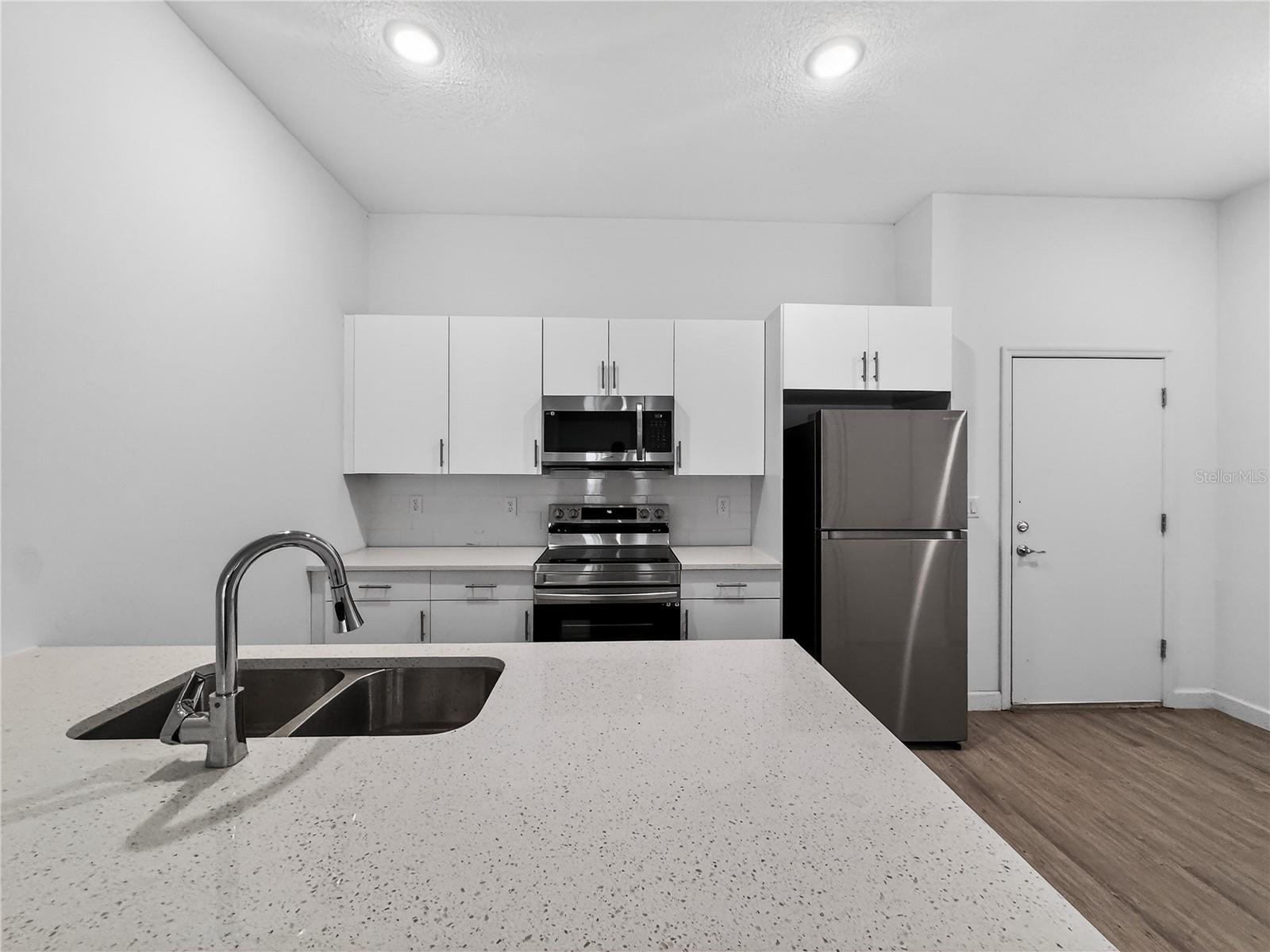 AZUR RESORT - Residential