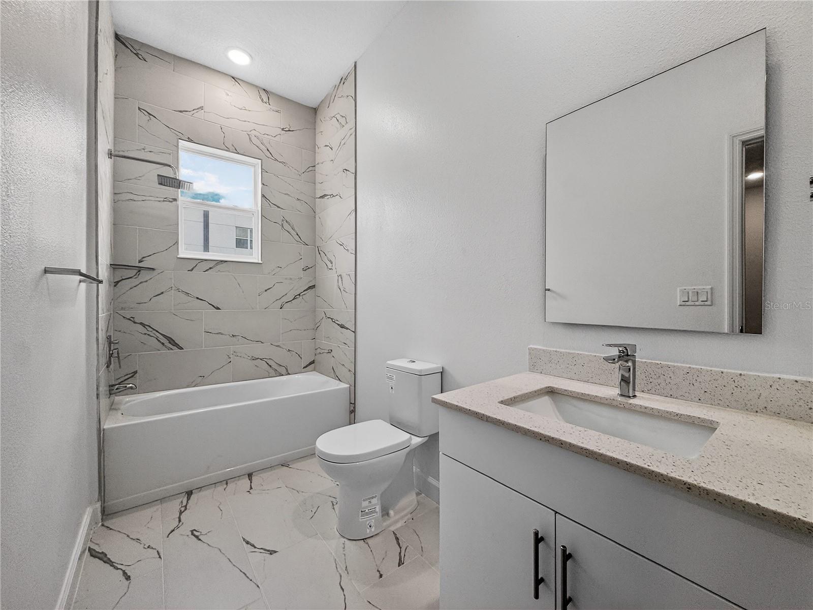 AZUR RESORT - Residential