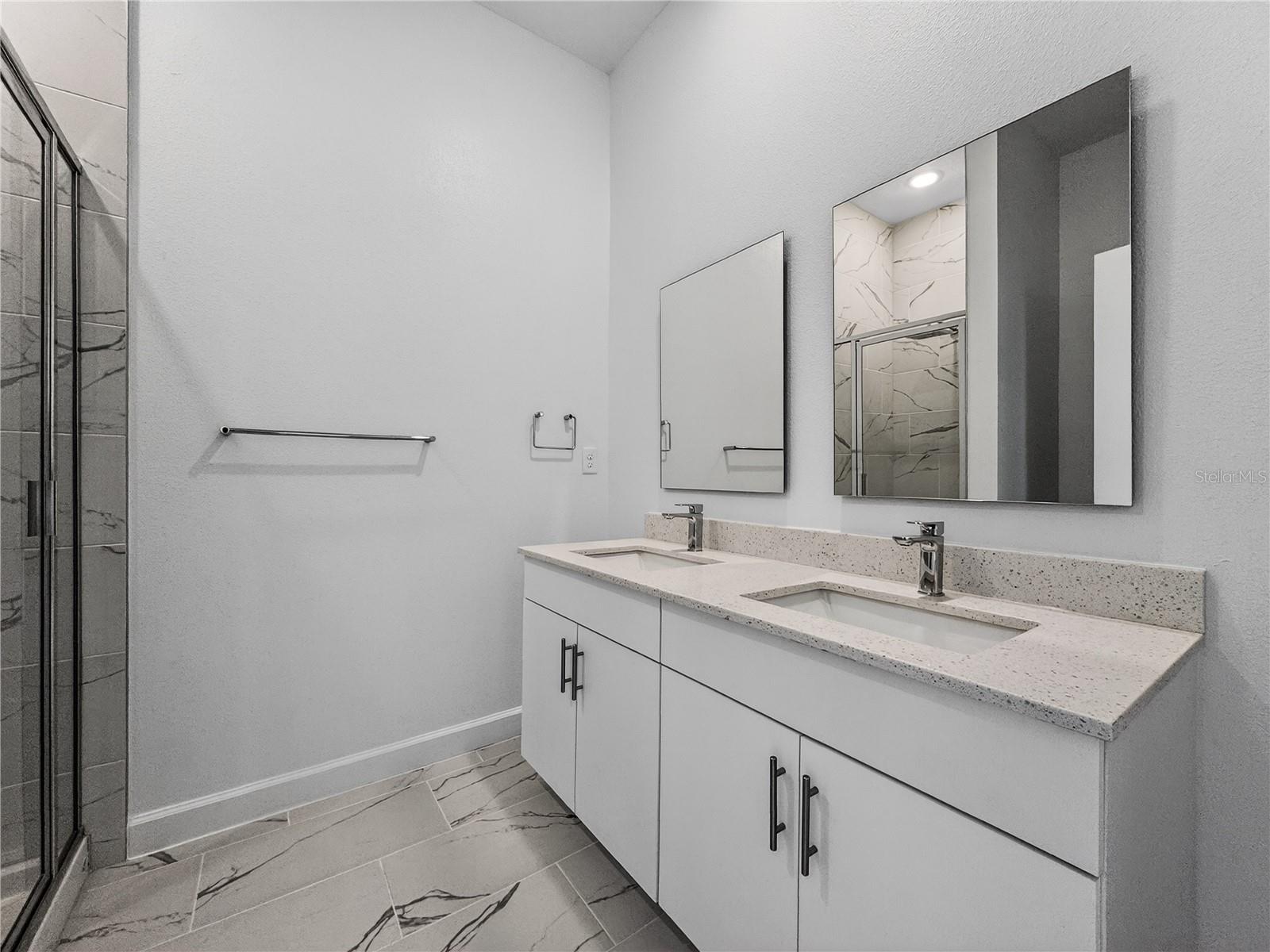 AZUR RESORT - Residential