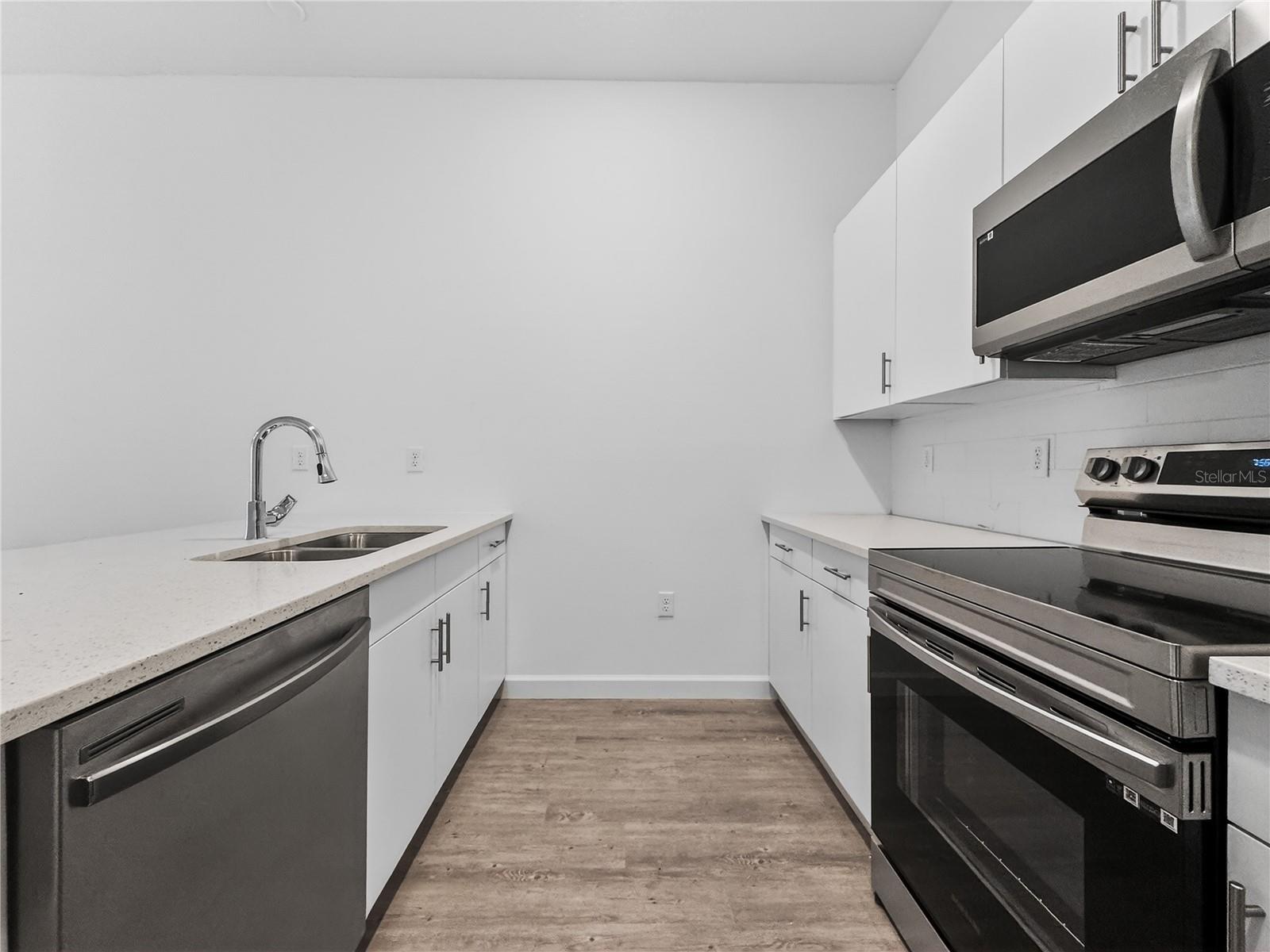 AZUR RESORT - Residential