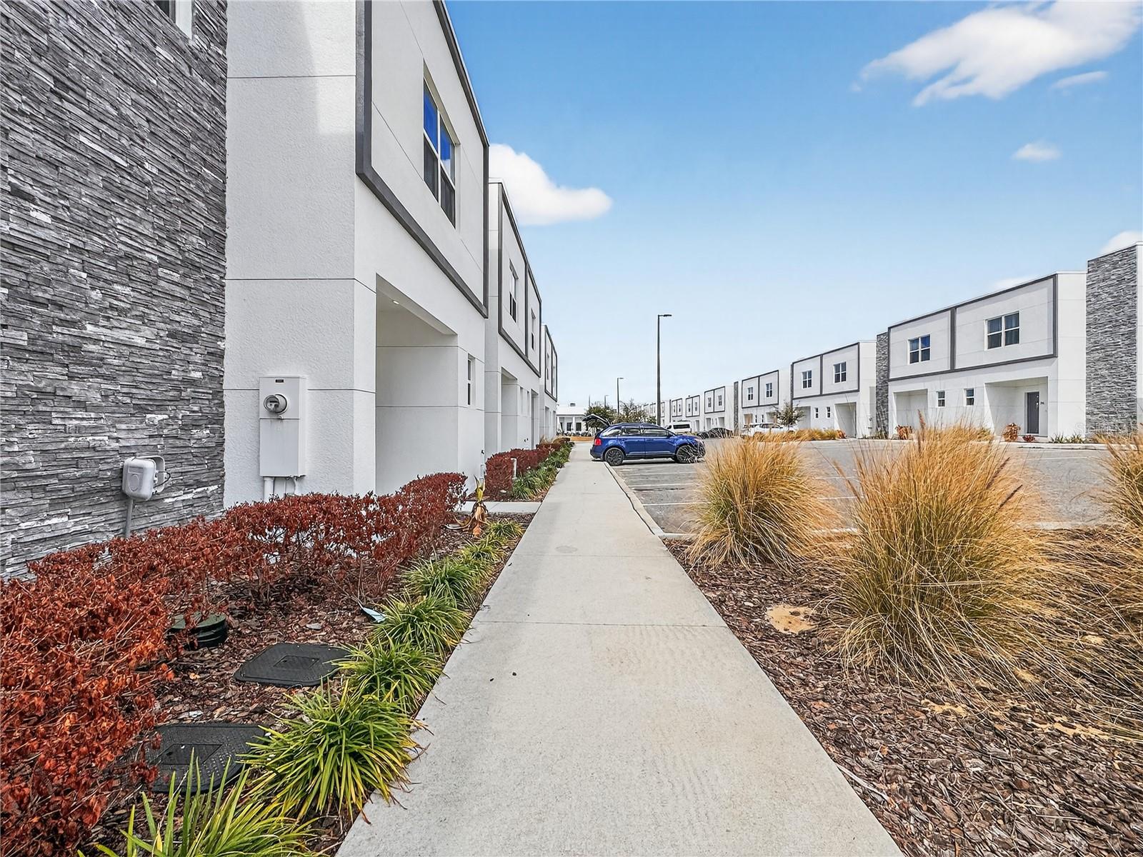 AZUR RESORT - Residential