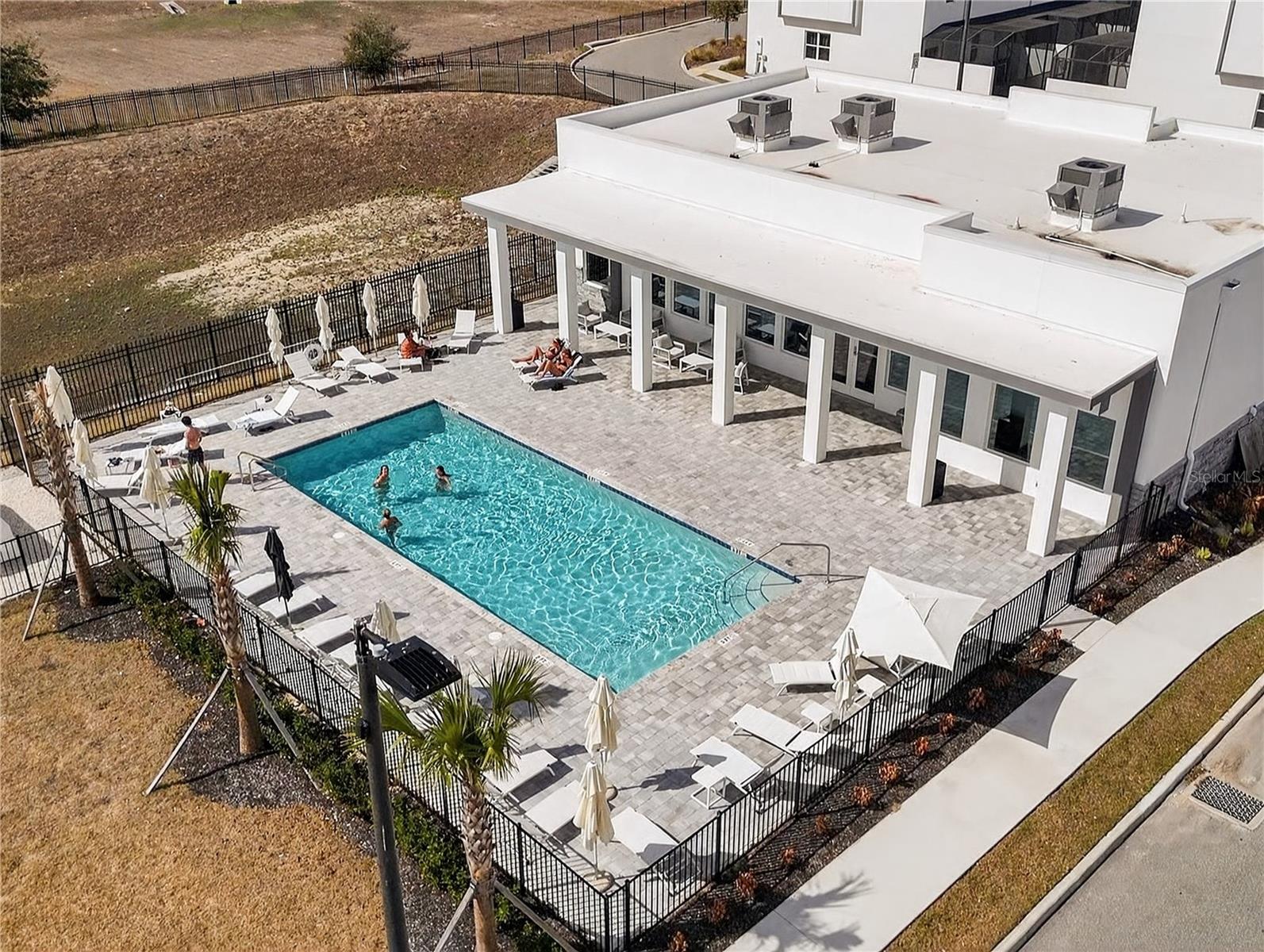 AZUR RESORT - Residential