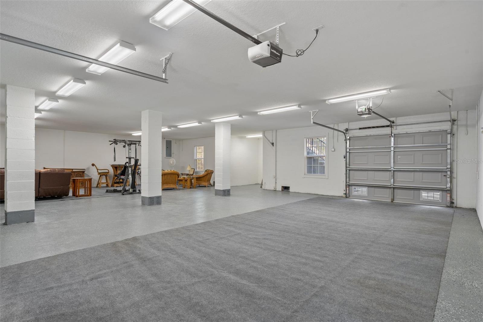 RIDGE MANOR ESTATE - Residential