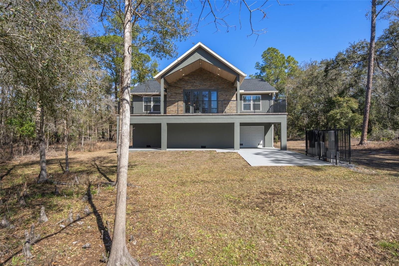 RIDGE MANOR ESTATE - Residential