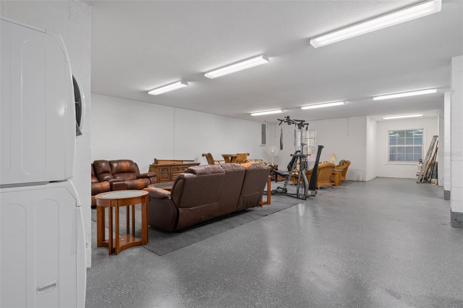 RIDGE MANOR ESTATE - Residential