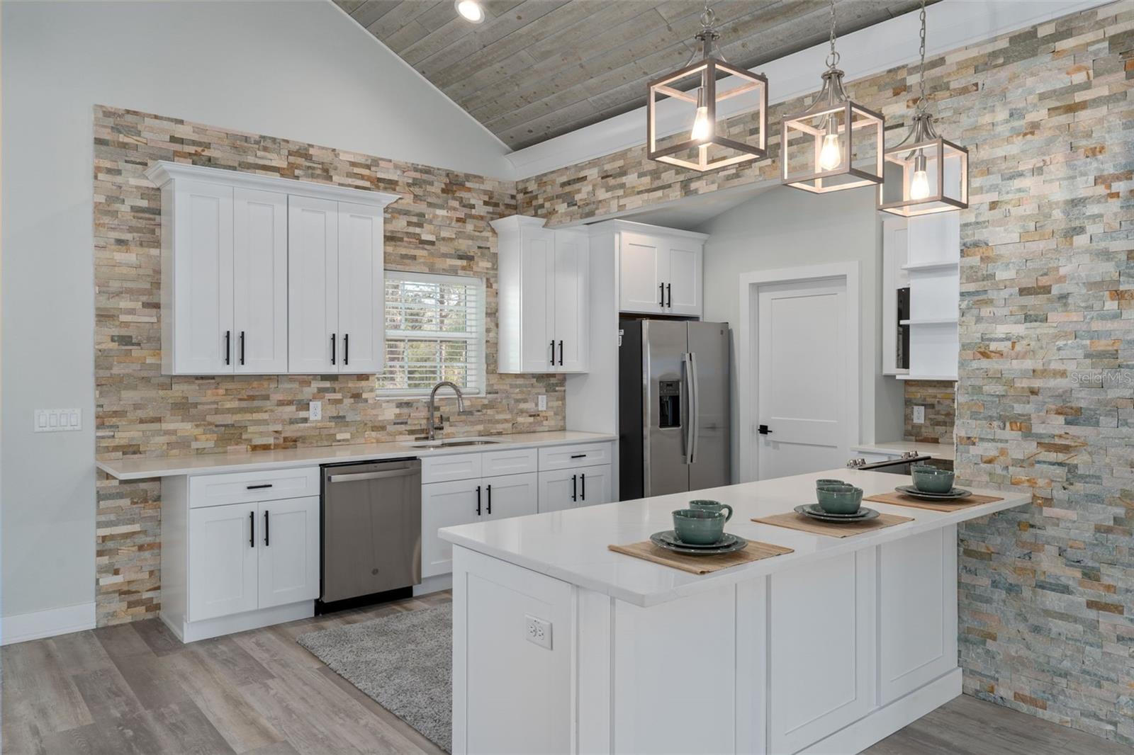 RIDGE MANOR ESTATE - Residential