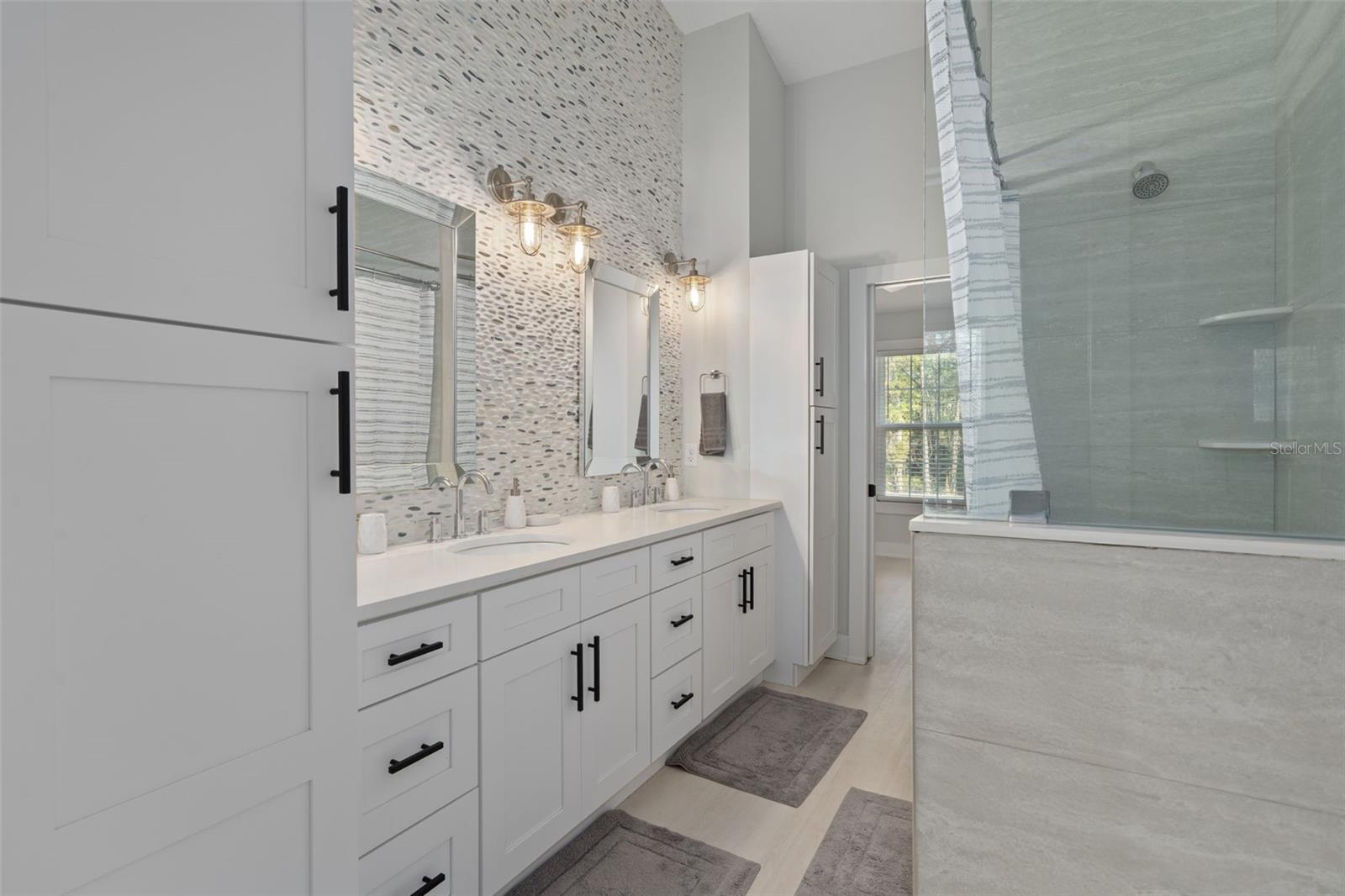 RIDGE MANOR ESTATE - Residential