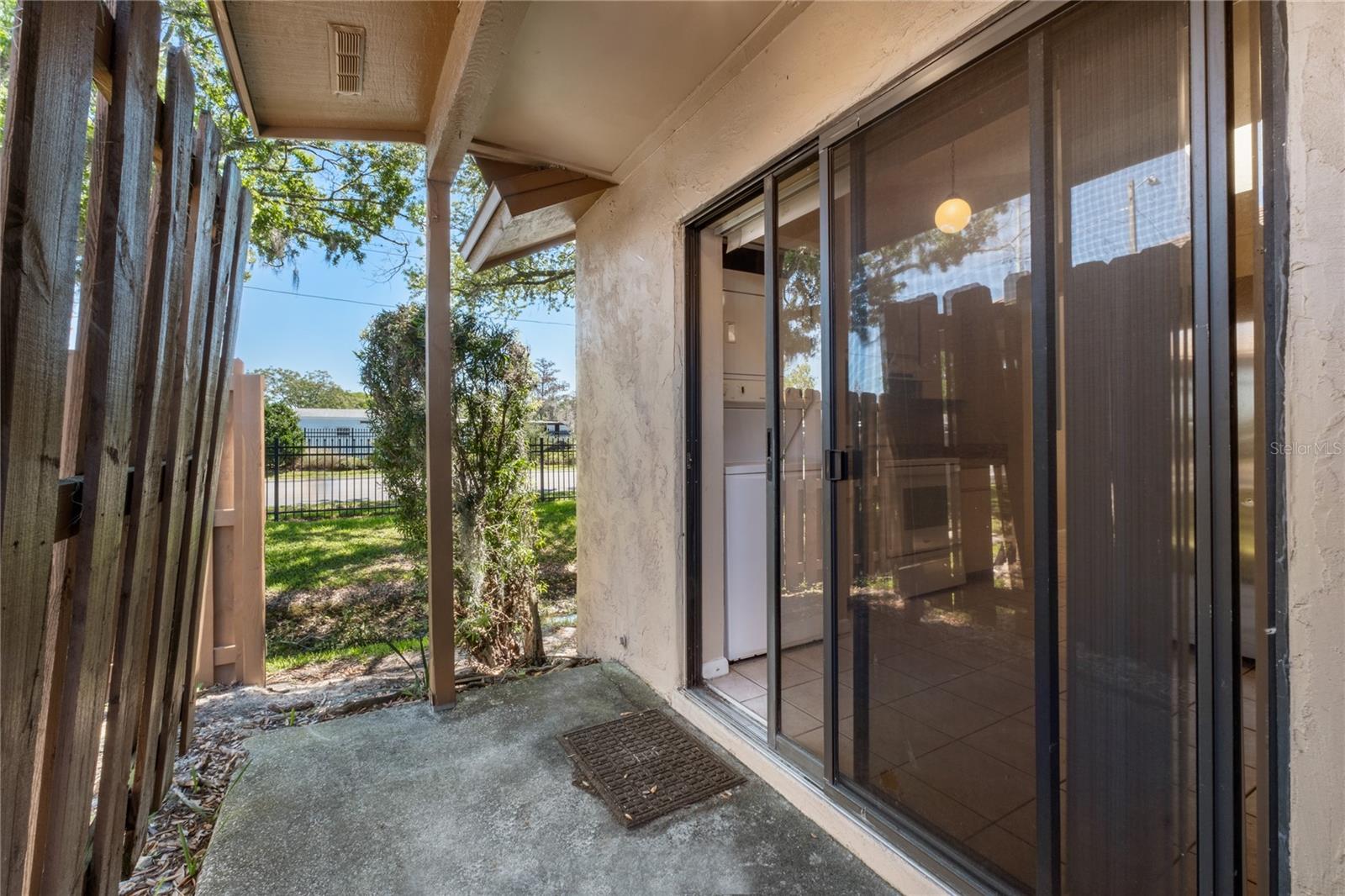 TOWNHOMES WINTER GARDEN - Residential Lease