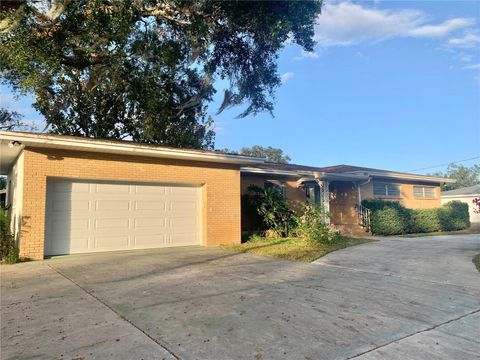 A home in TAMPA