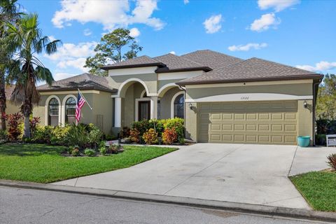 A home in PARRISH