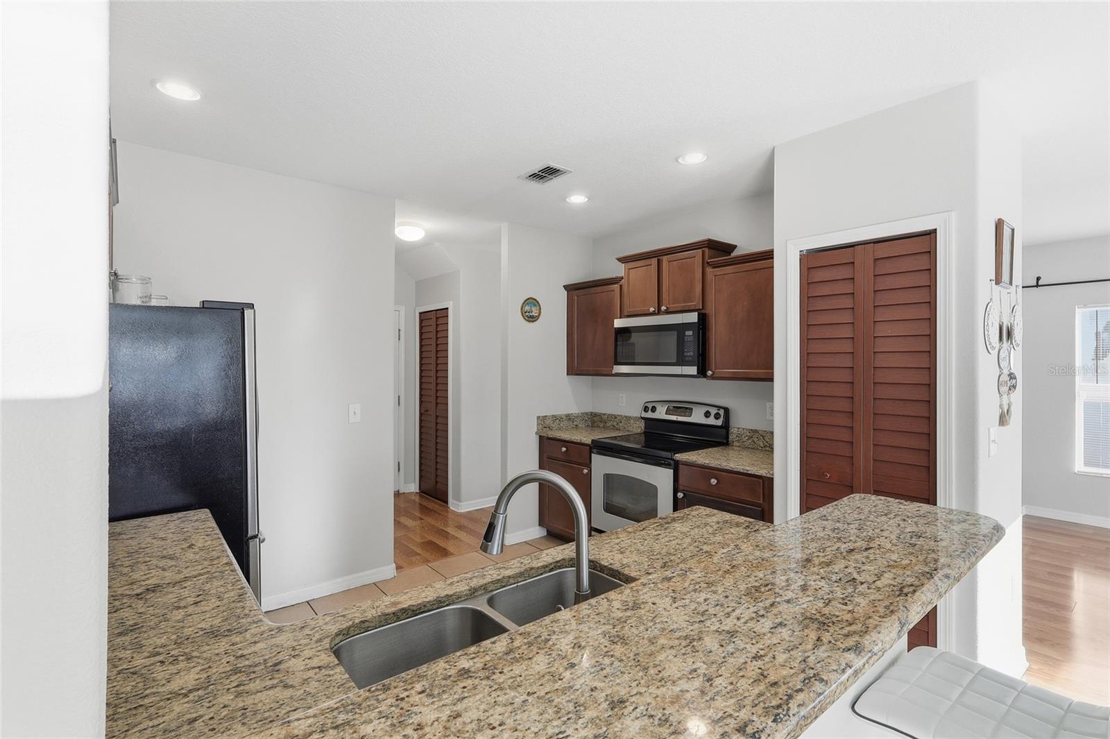 BAHIA LAKES PH 1 - Residential