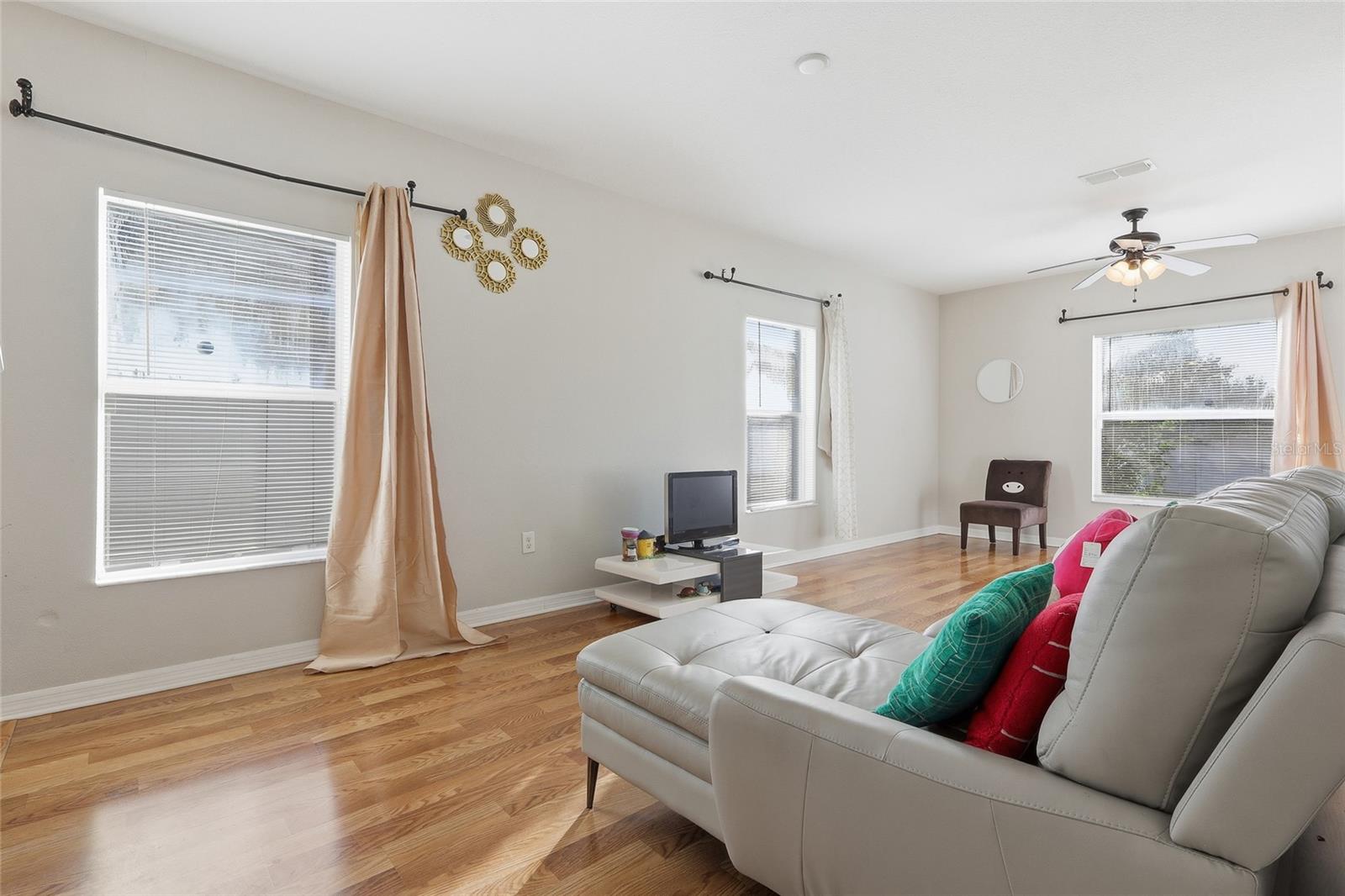 BAHIA LAKES PH 1 - Residential