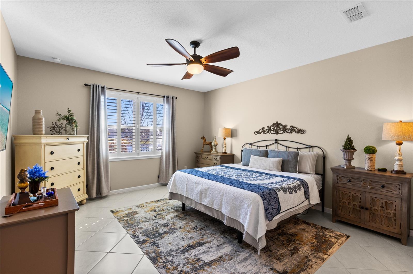 ISLES OF LAKE NONA - Residential