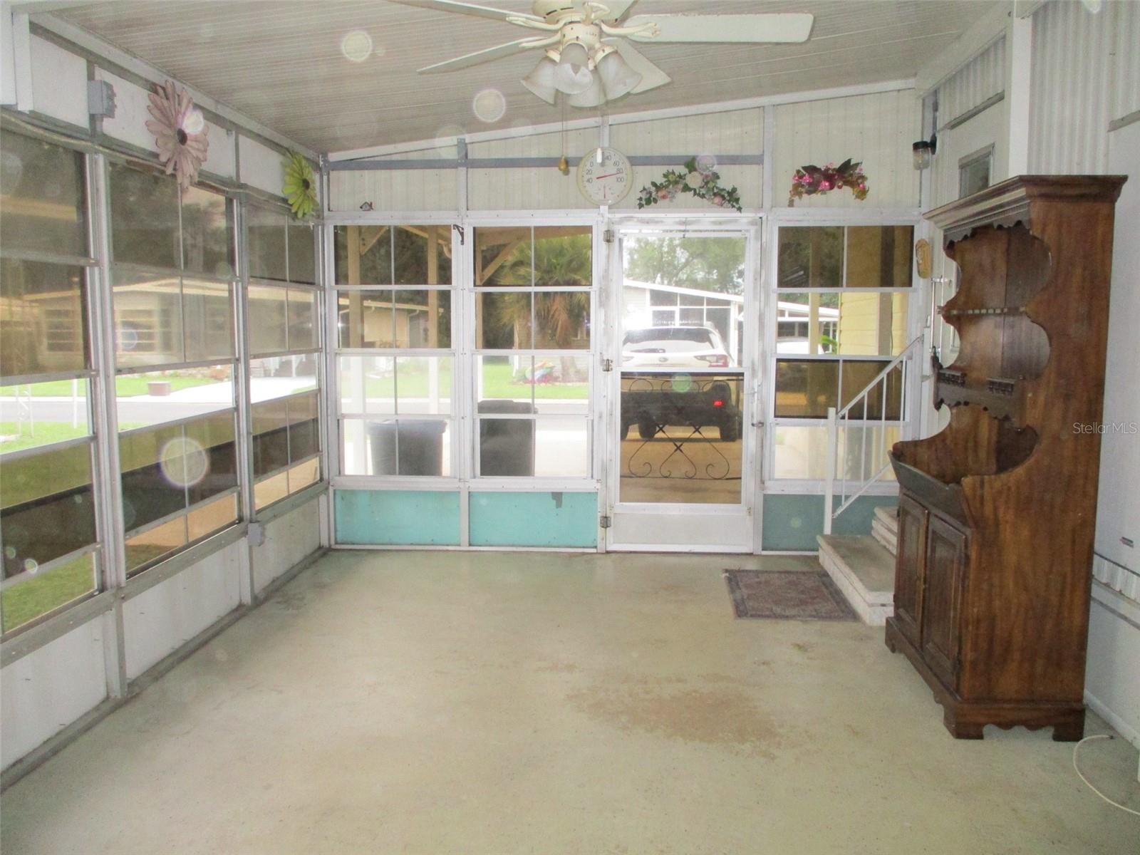SHADY OAKS MOBILE MODULAR ESTATES - Residential