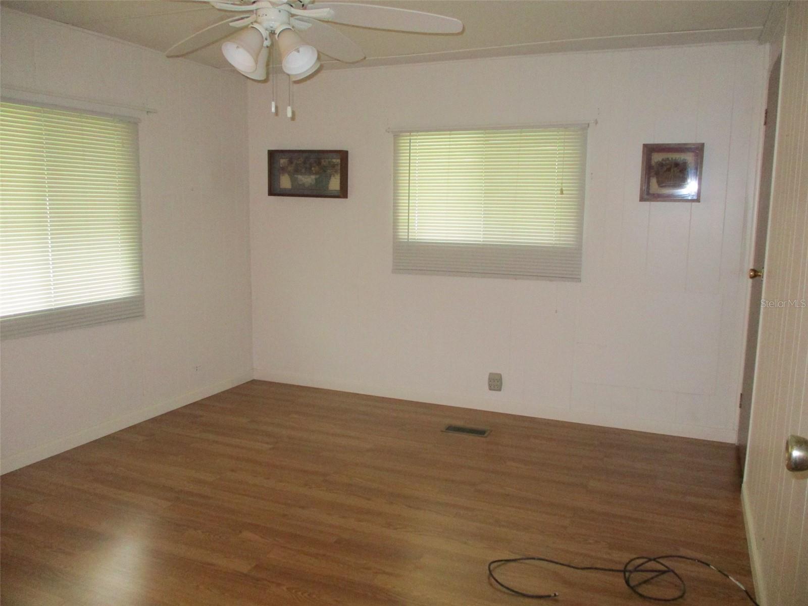 SHADY OAKS MOBILE MODULAR ESTATES - Residential