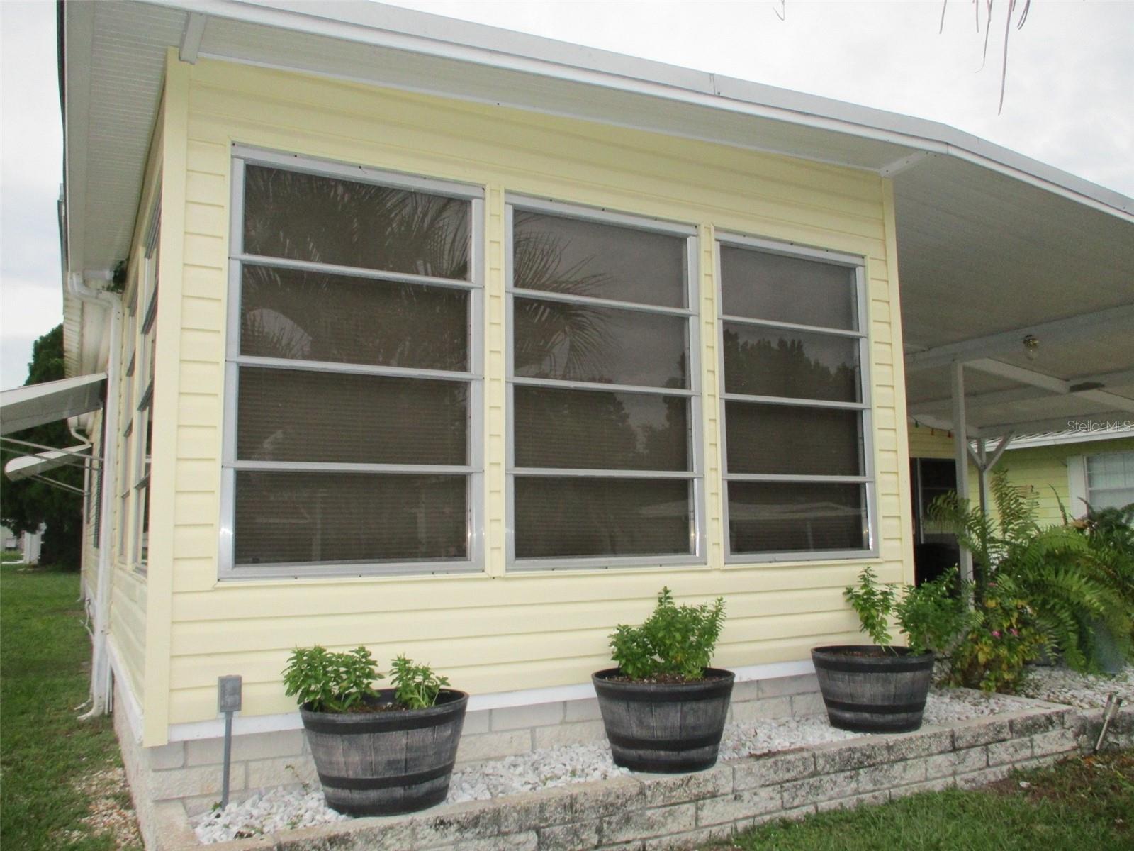 SHADY OAKS MOBILE MODULAR ESTATES - Residential