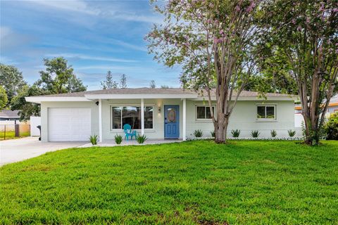 Photo of 933 64th Avenue S, St Petersburg, FL 33705 (MLS # TB8422139)