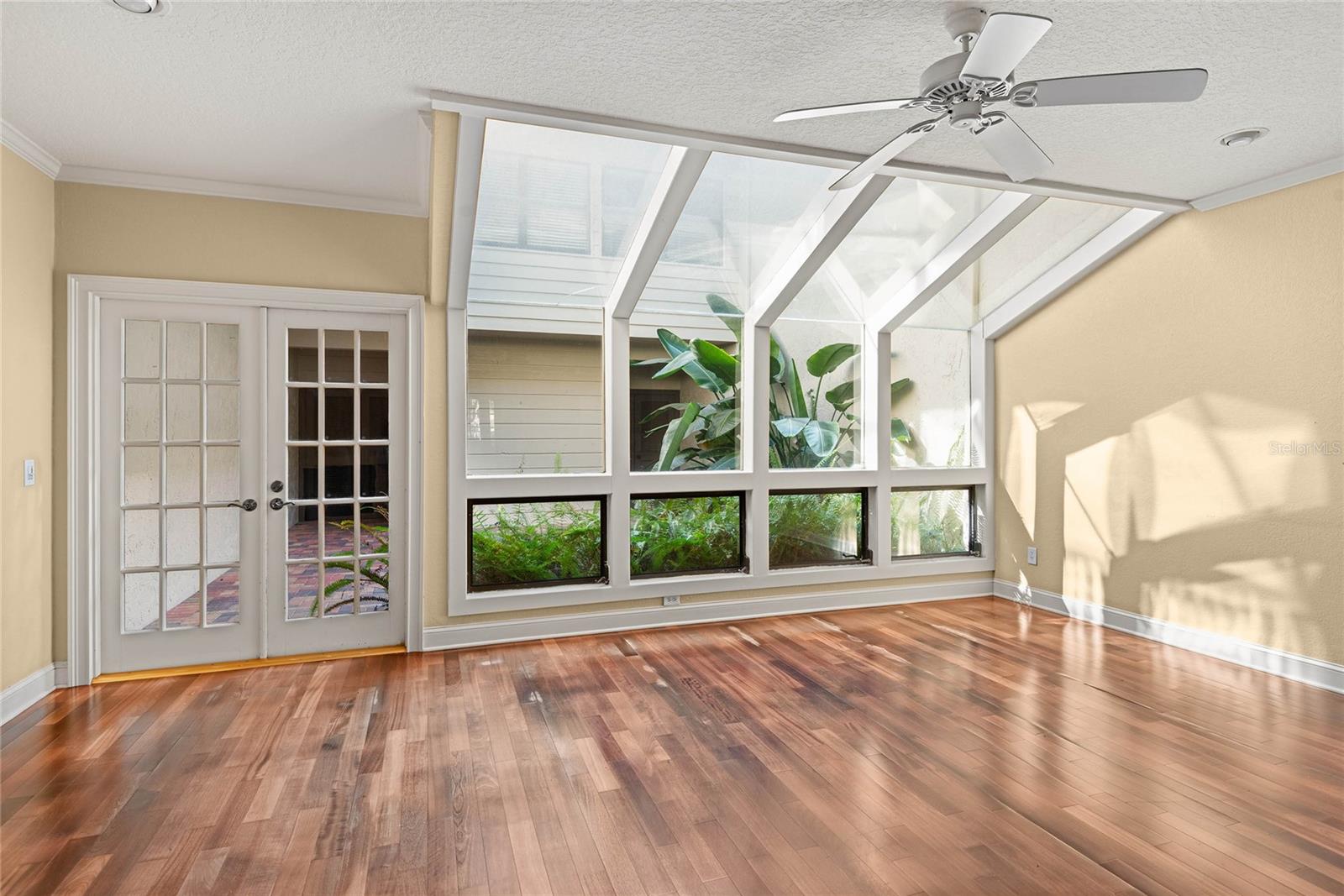 QUARTERS AT WINTER PARK CONDO - Residential