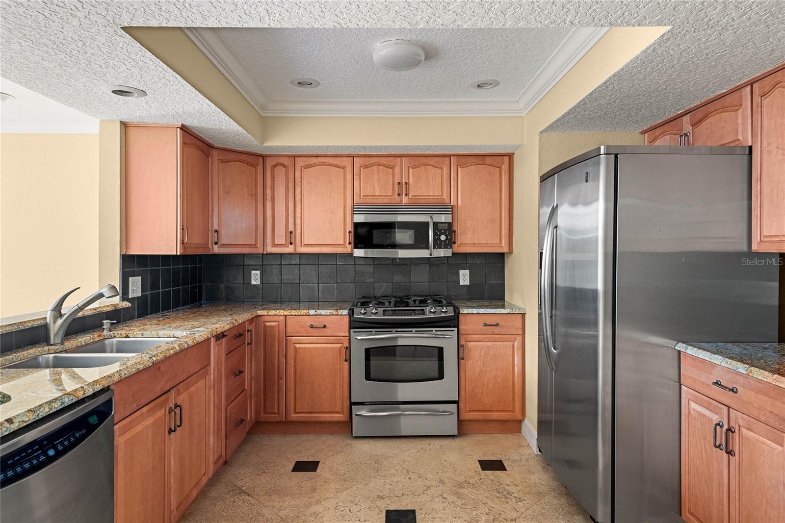 QUARTERS AT WINTER PARK CONDO - Residential