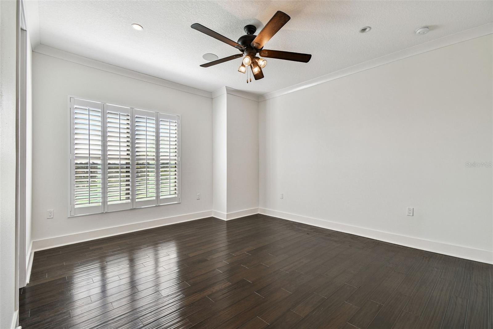 HIGHLAND TWNHMS - Residential Lease