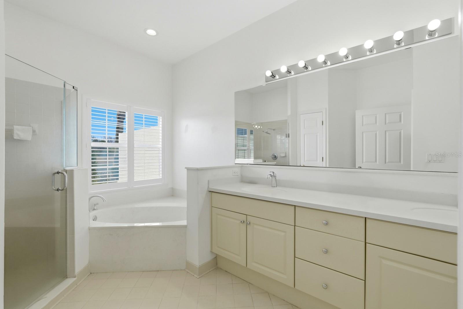 HAMMOCK DUNES VISCAYA PH 01 - Residential