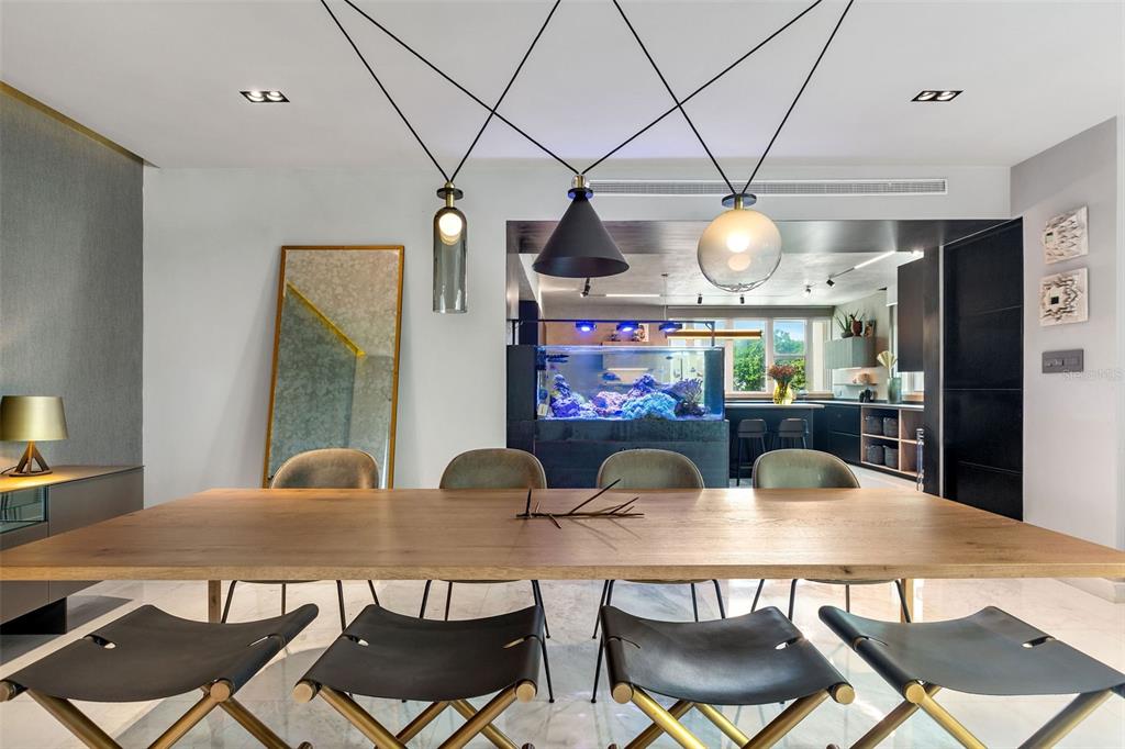 CARRION COURT PLAZA - Residential