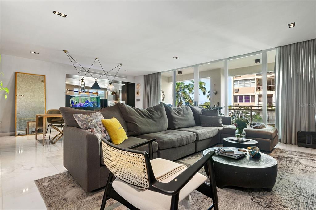 CARRION COURT PLAZA - Residential