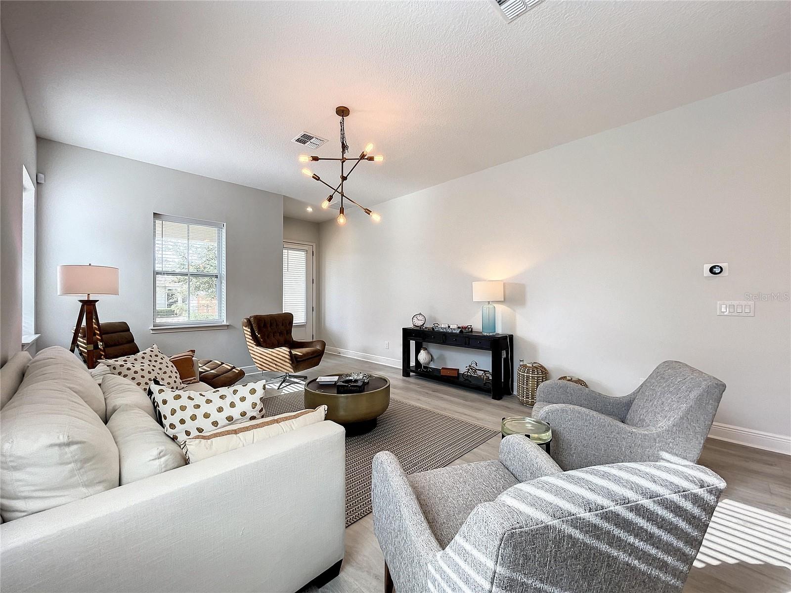 LAUREATE PARK PH 9 - Residential