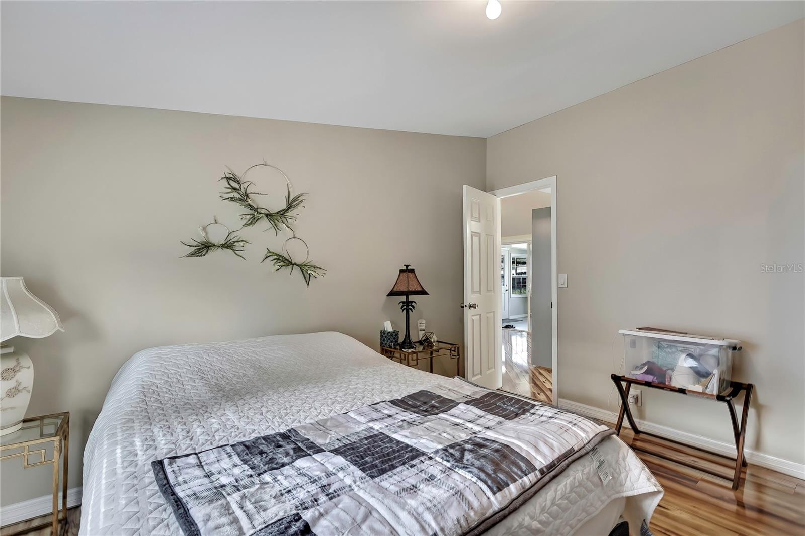 TIMBER LAKE ESTATES - Residential