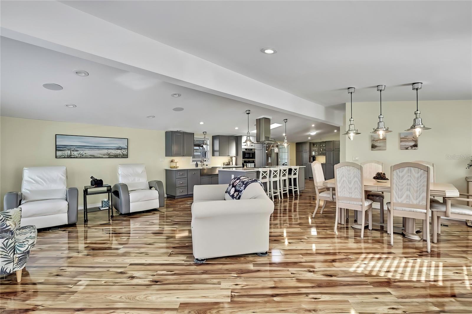 TIMBER LAKE ESTATES - Residential