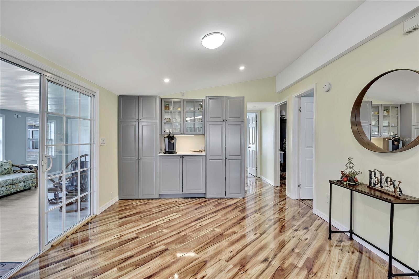 TIMBER LAKE ESTATES - Residential