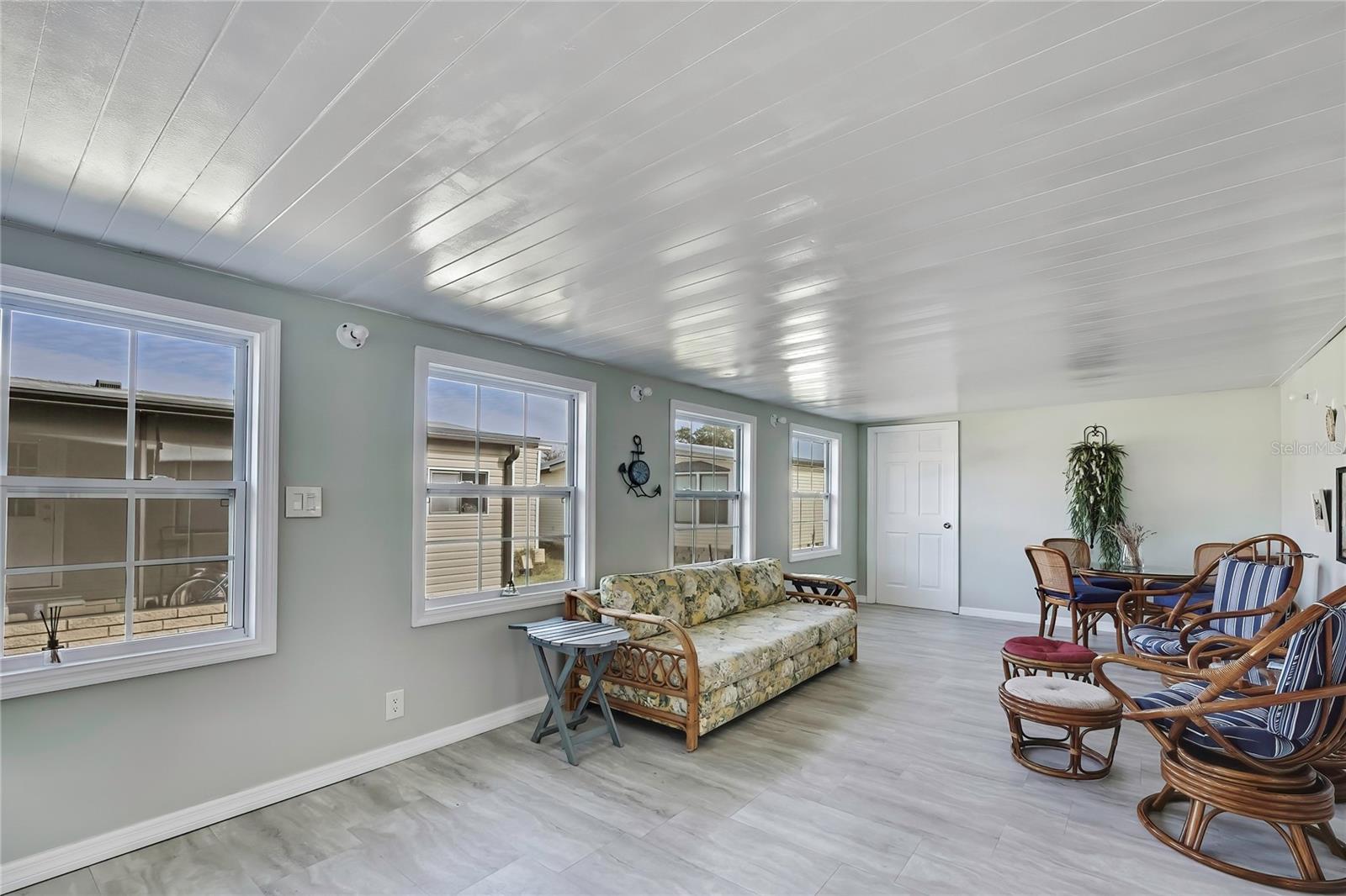 TIMBER LAKE ESTATES - Residential