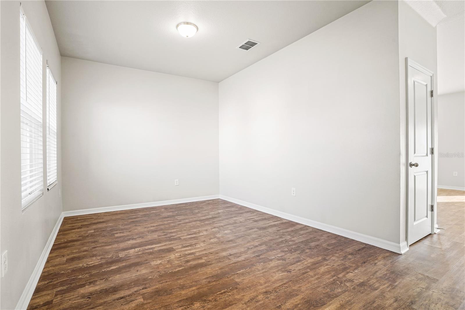 COASTAL WOODS UN B2 - Residential