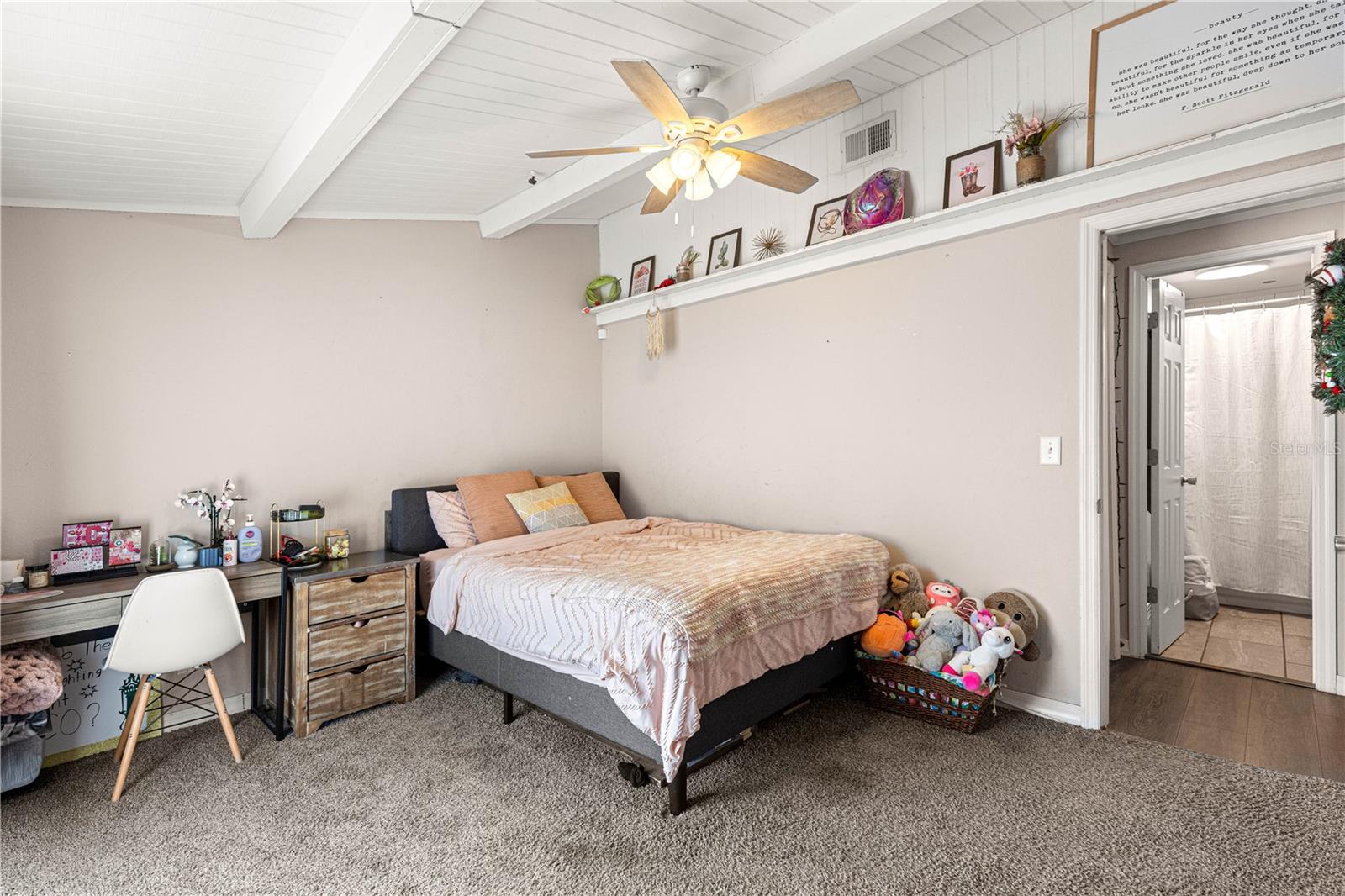 WOODBERRY FOREST - Residential