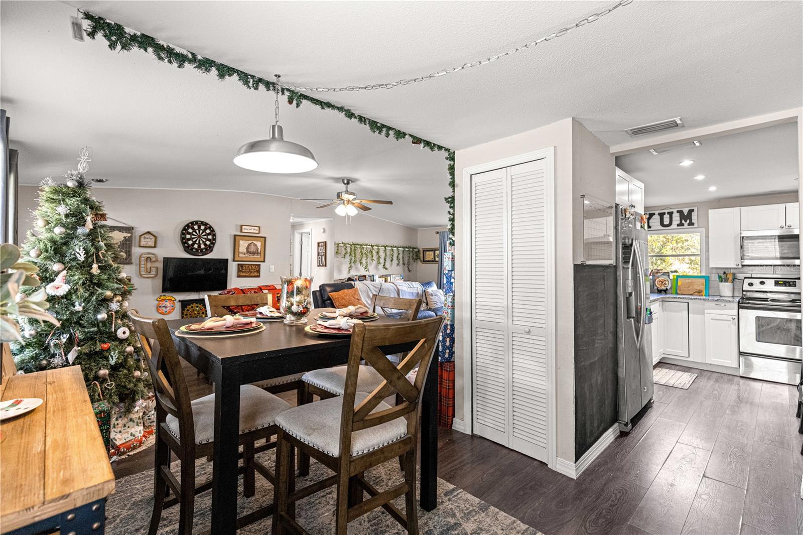 WOODBERRY FOREST - Residential