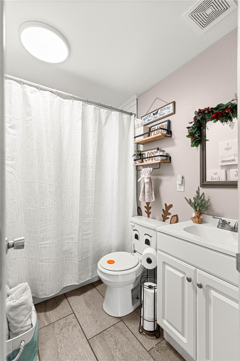 WOODBERRY FOREST - Residential