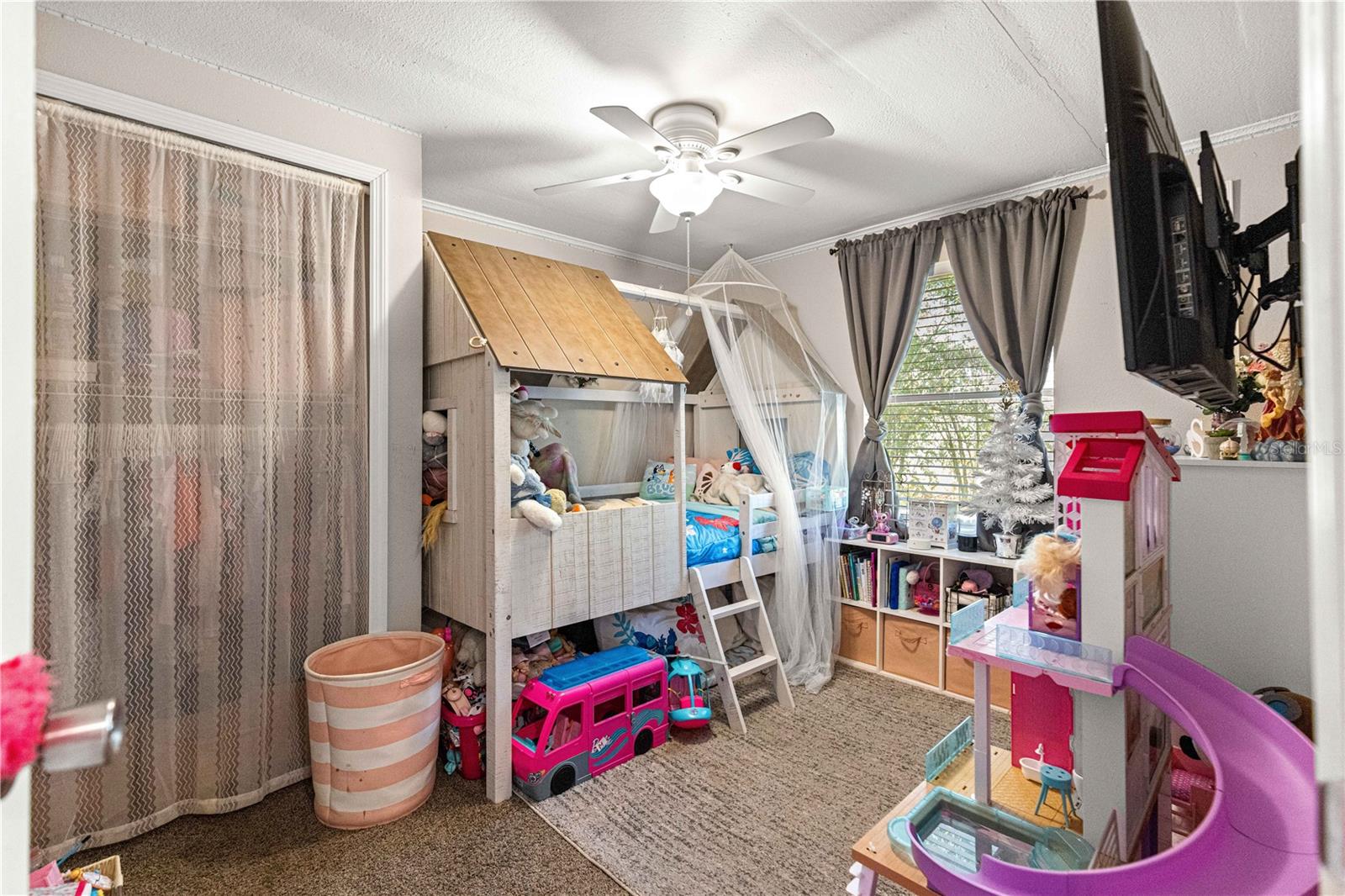 WOODBERRY FOREST - Residential