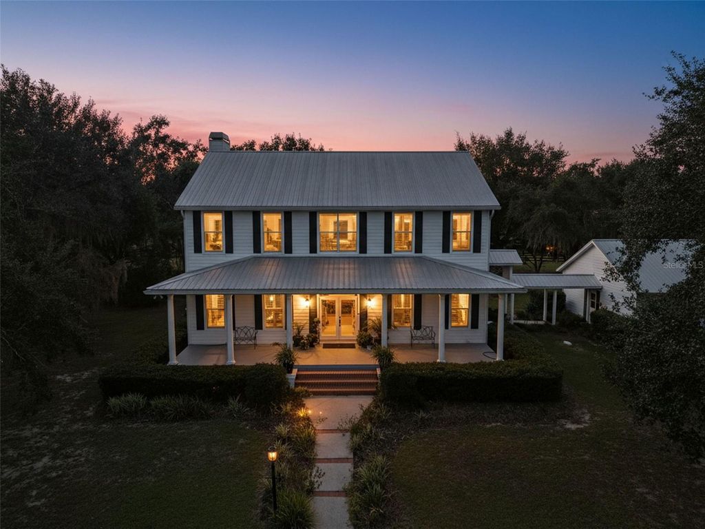 Photo of 23337 Lake Lindsey Road, Brooksville, FL 34601 (MLS # W7880204)