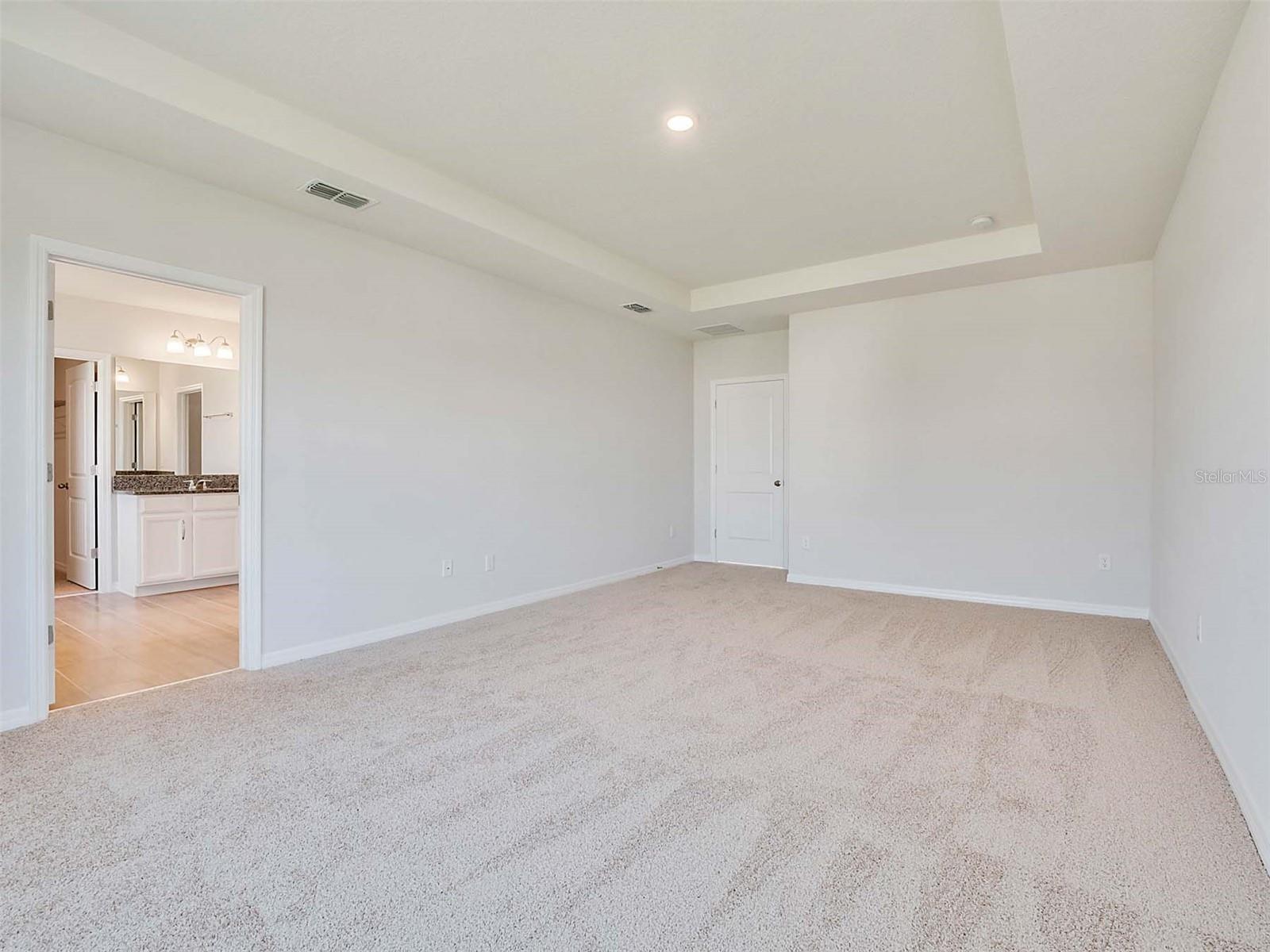 3431 ISLEWOOD COURT