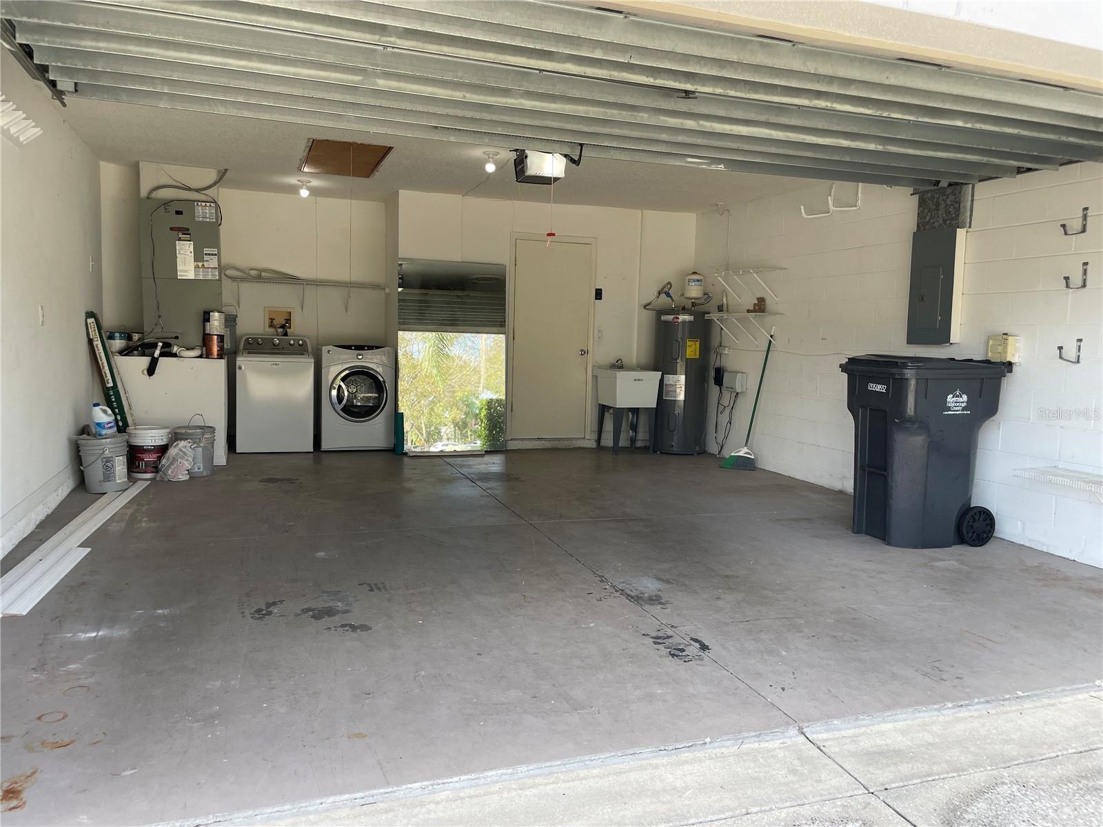 CALUSA TRACE - Residential Lease