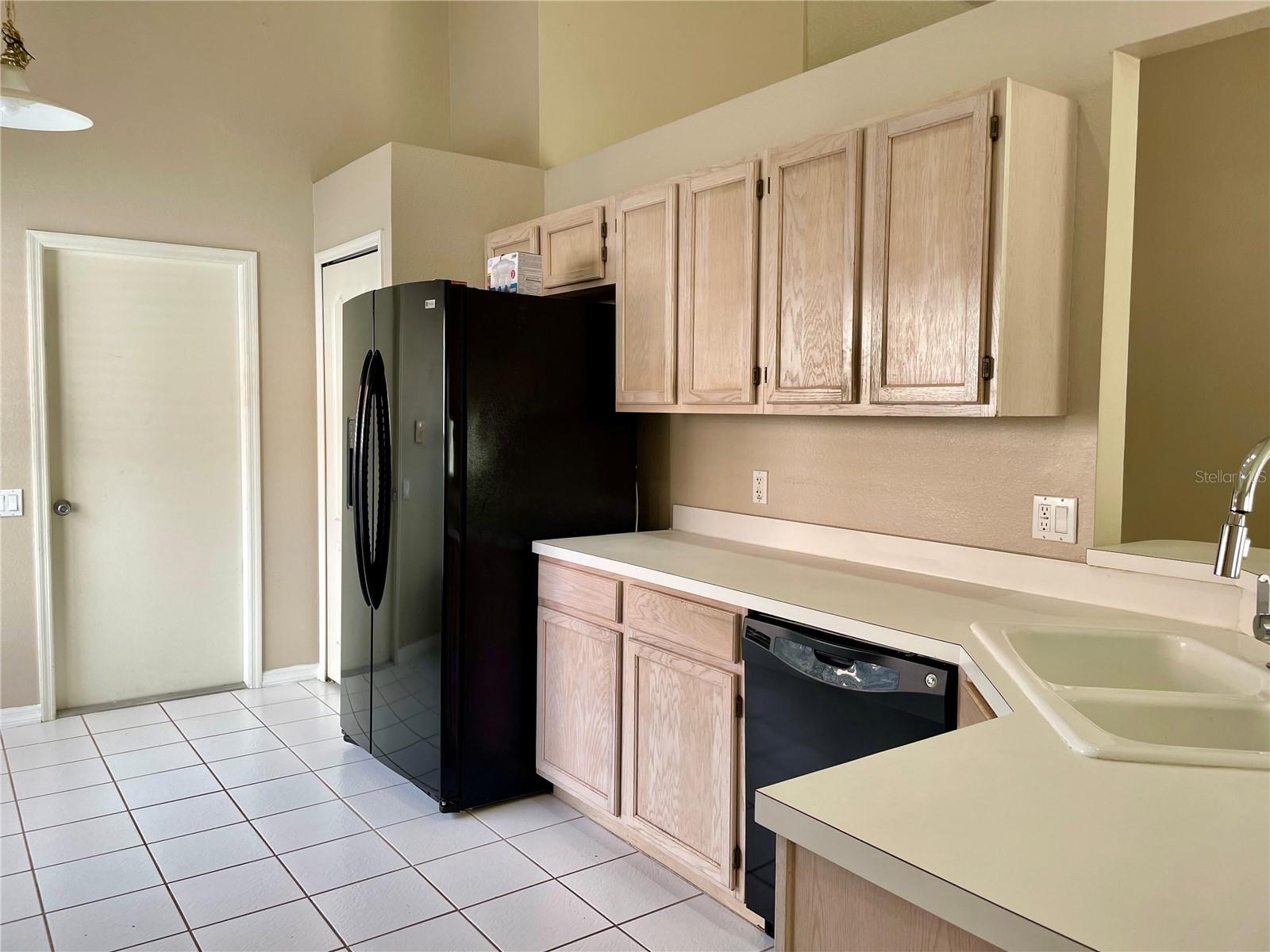 CALUSA TRACE - Residential Lease