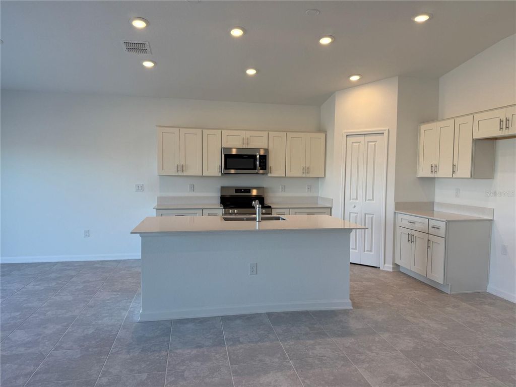 Photo of 5768 Gingham Drive, Kissimmee, FL 34758 (MLS # O6386427)