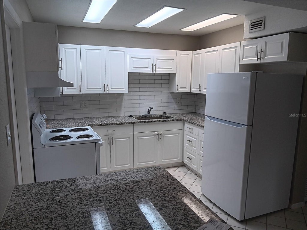 Photo of 3756 Amherst Way #1, Sarasota, FL 34232 (MLS # A4706854)