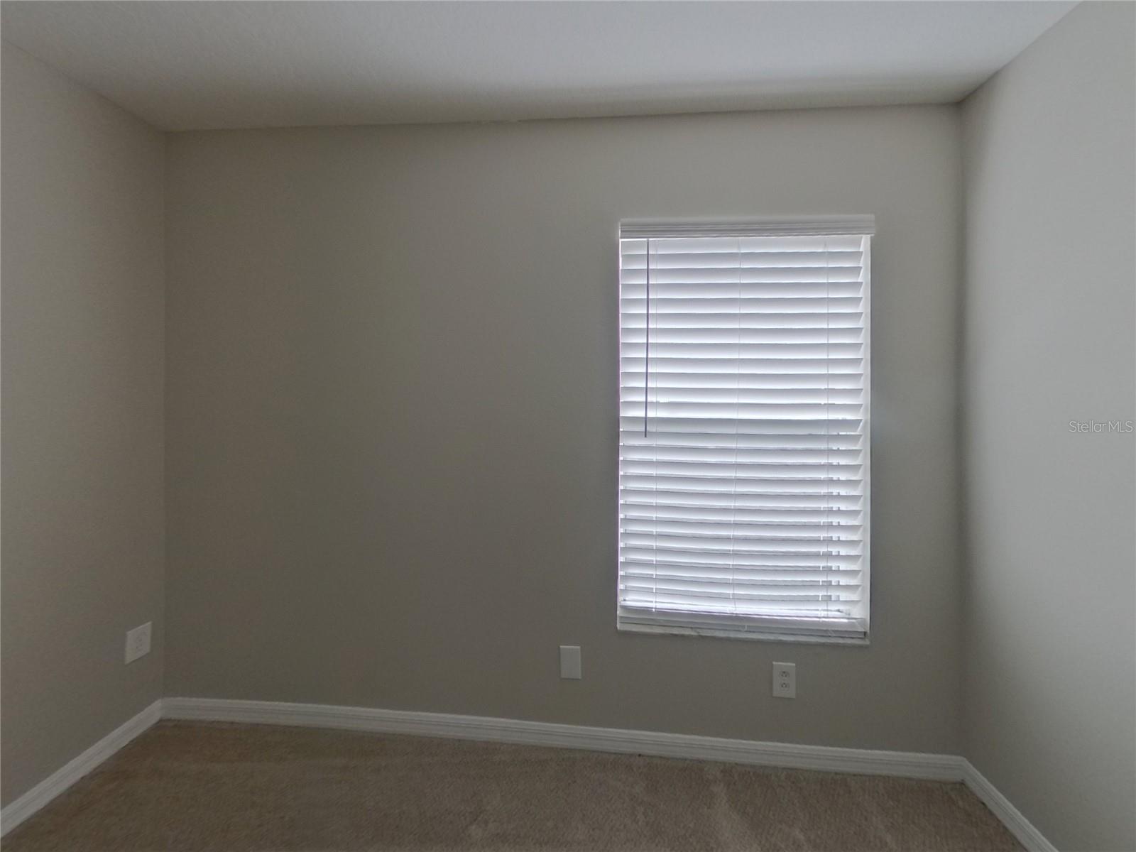 NEW RIVER LAKES VILLAGES B2 & D - Residential Lease