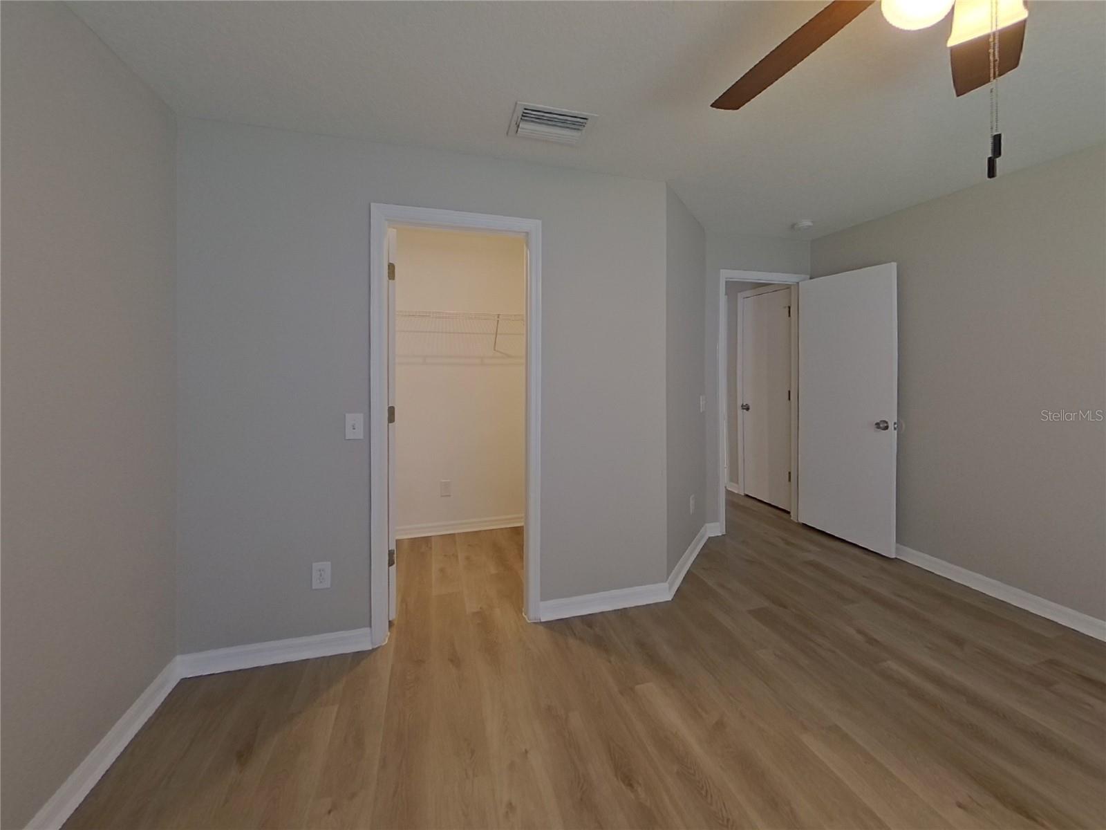 NEW RIVER LAKES VILLAGES B2 & D - Residential Lease